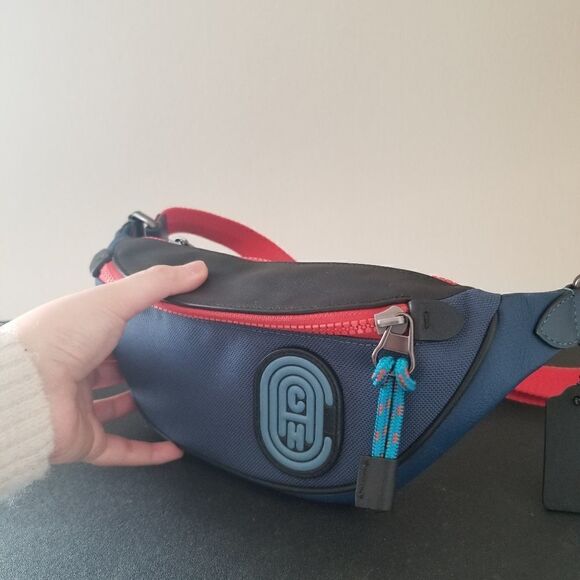 Coach Terrain Belt Bag - Picture 4 of 11